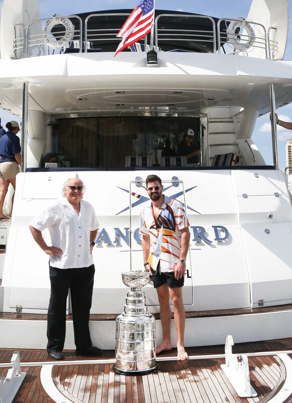 Stanley Cup abord Sunburst Yacht Charters